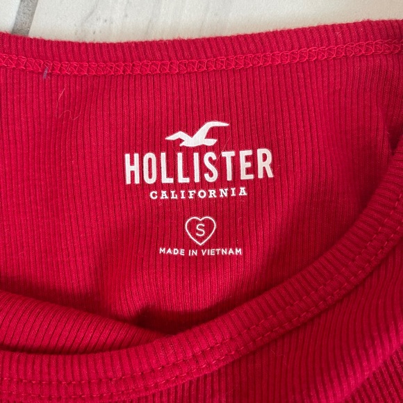 holister ruffle tee - Picture 2 of 4
